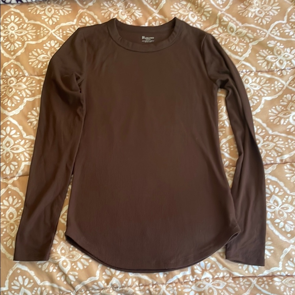 No Boundaries Brown Fitted Long Sleeve T-Shirt